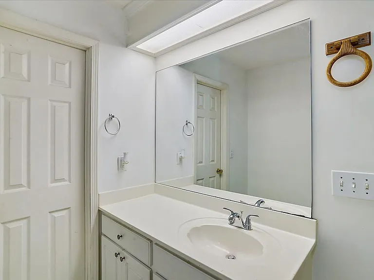 161 Vernon Jones Ave #103B — Photo 26