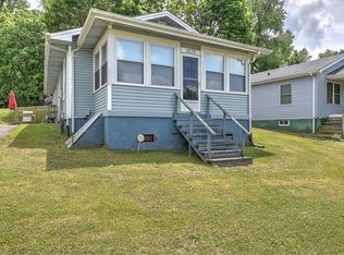 1037 Heather Rd, Bristol, VA 24201