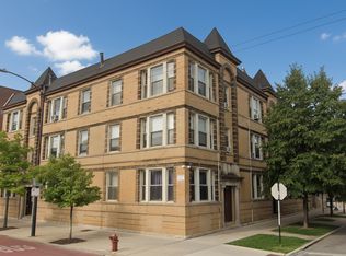 2401 W McLean Ave #103R, Chicago, IL 60647