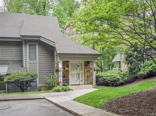 1011 Indian Cave Rd #4, Hendersonville, NC 28739