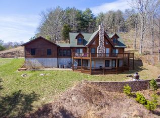 2860 Sonny Alley Dr, Draper, VA 24324