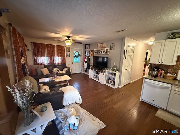 2nd image of 663 Beach Pond Road