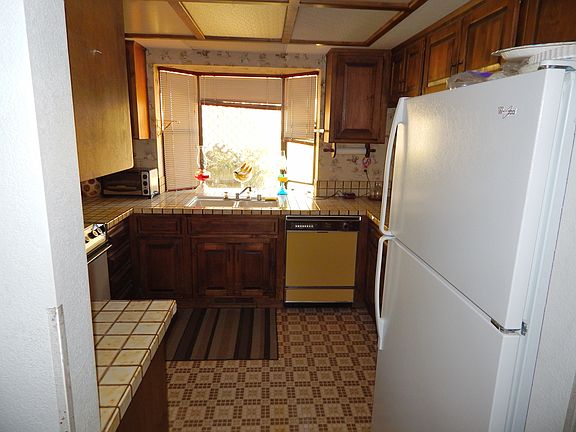 4th image of 2946 Camino Heights Dr