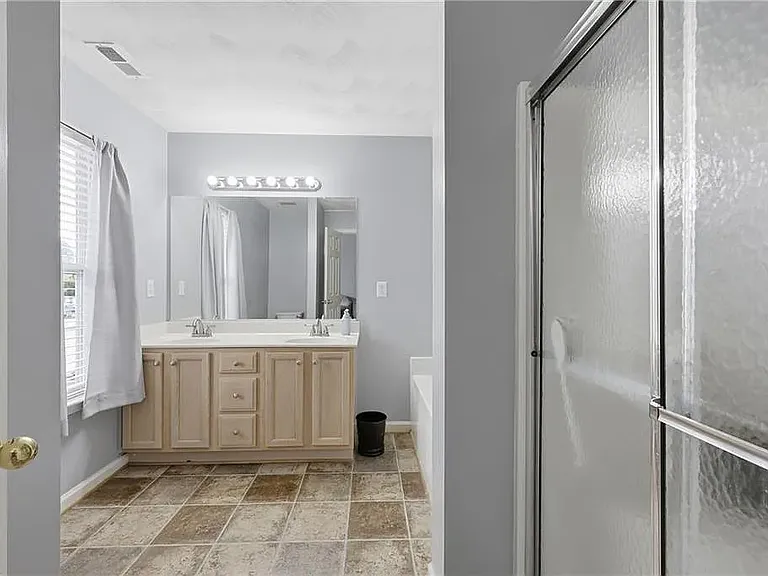 Master Bath Entrance View