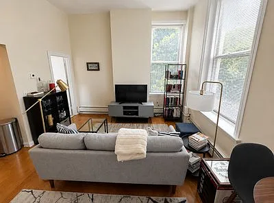 429 Shawmut Ave — Photo 2