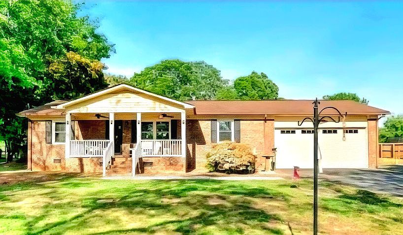 1st image of 552 Odell School Rd