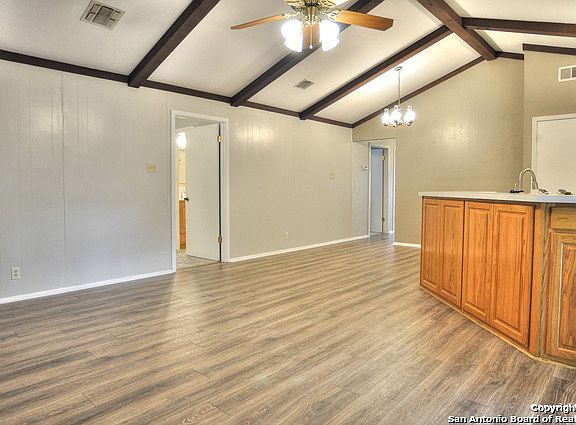 4th image of 7119 Forest Moss St