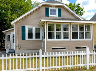 65 Fargo St, Springfield, MA 01119