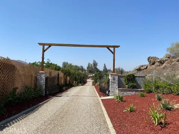 21710 John St, Perris, CA 92570