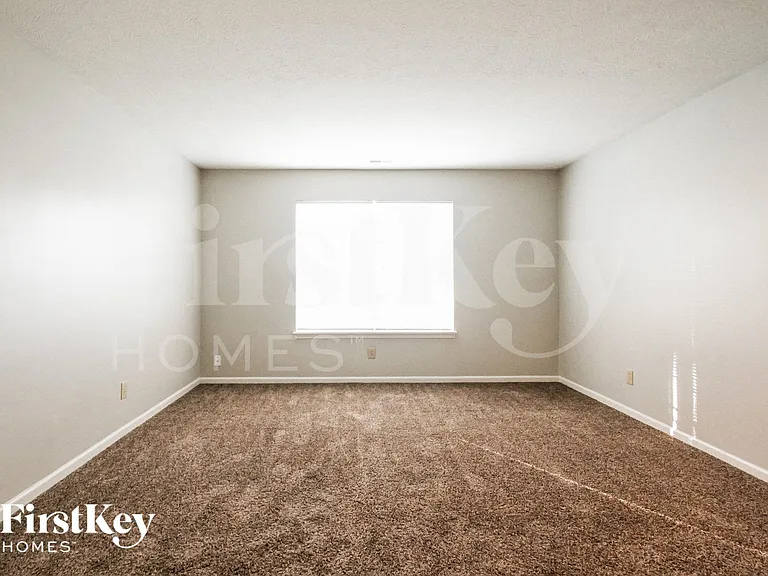 41 Knoll Ln — Photo 8