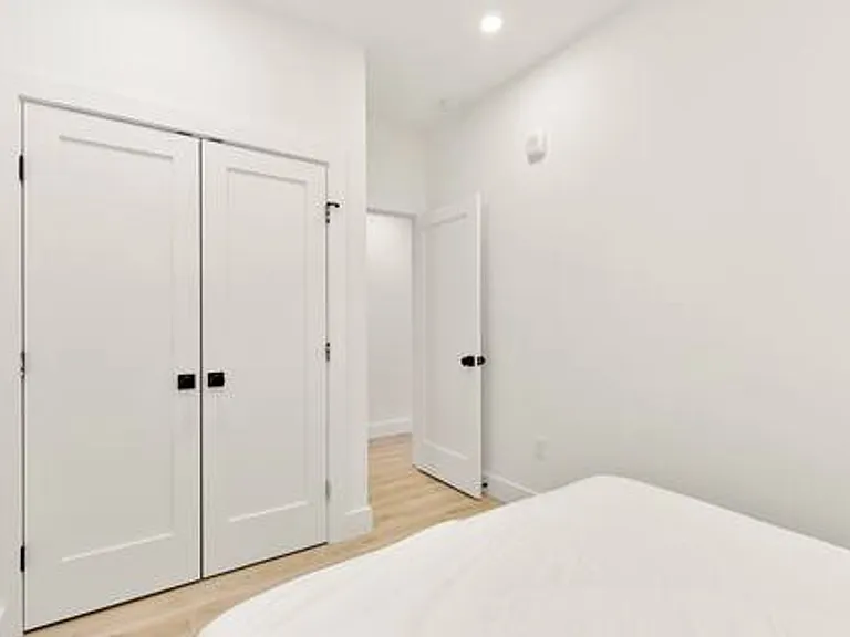1630 K St NE #3 — Photo 10