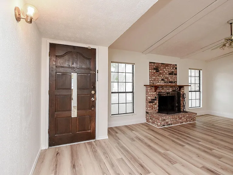 702 Tara Plantation Dr — Photo 11