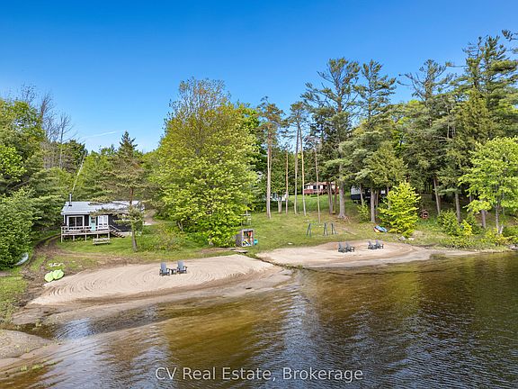 2nd image of 1113 Moon River Rd