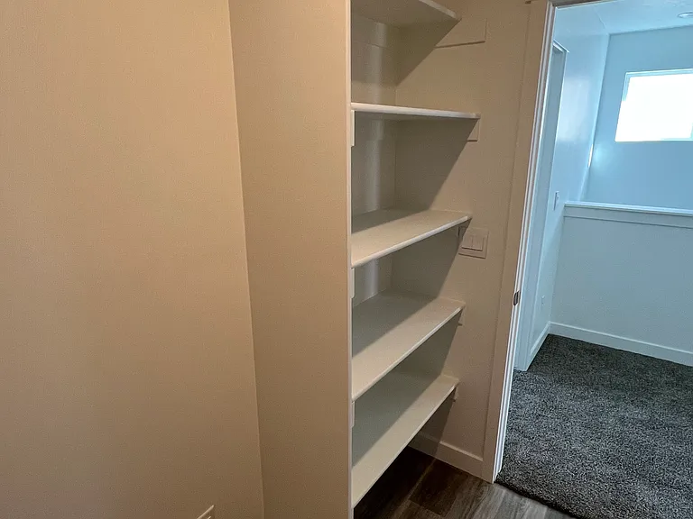 1868 N Blue Iris Ave — Photo 17