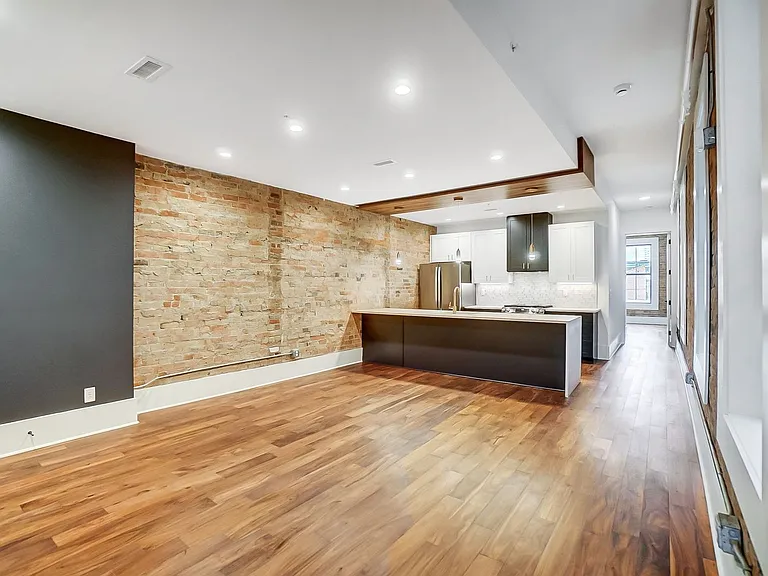 12-14 E 15th St — Photo 8