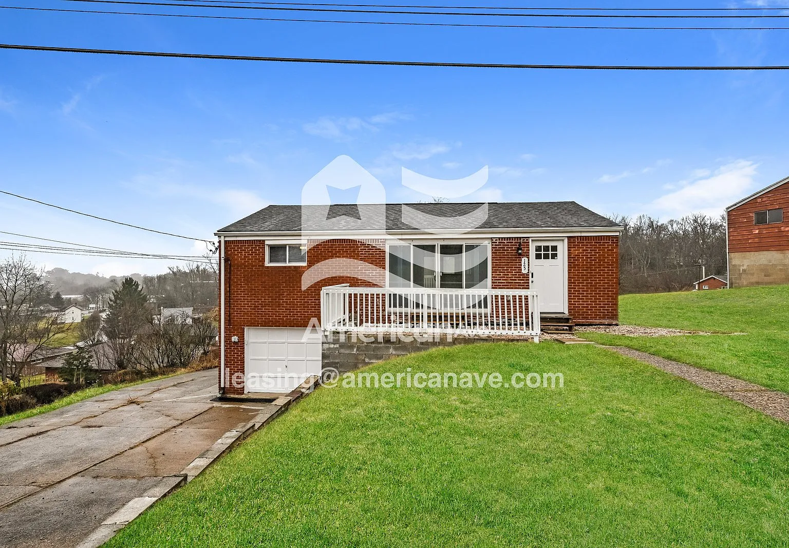 2 bed, 1.0 bath, 900 sqft, $1,220 — Photo 1