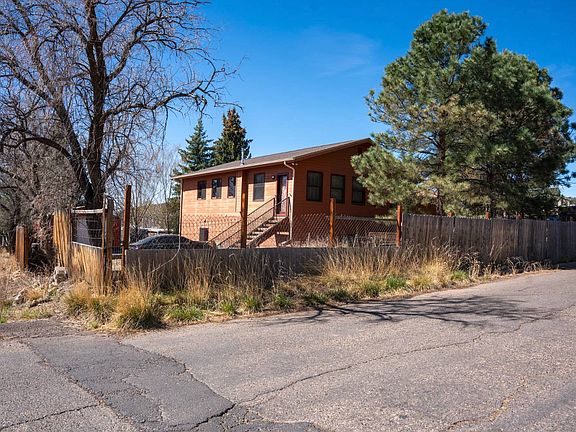 5th image of 102 W Dale Ave