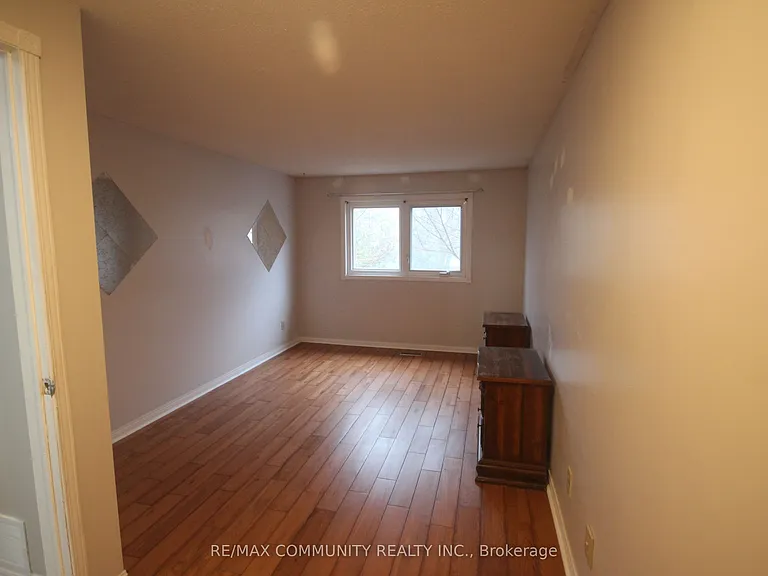 172 A Bellamy Rd N — Photo 20