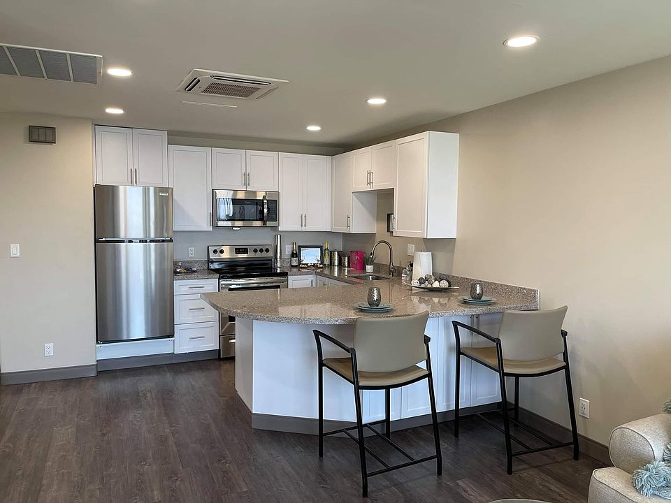 Bay Towers at Bixby Knolls 3737 Atlantic Ave Long Beach CA Zillow