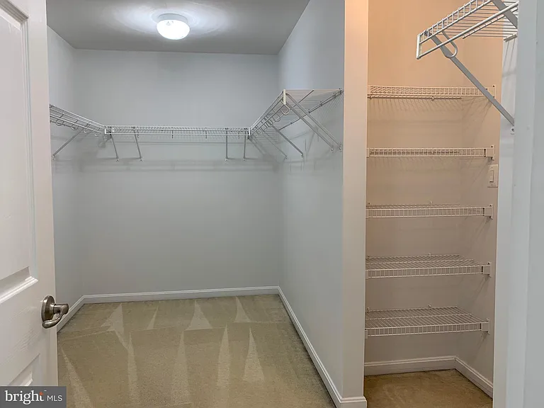 2403 Cypress Green Ln — Photo 20