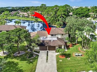 20889 Boca Ridge Dr S, Boca Raton, FL 33428