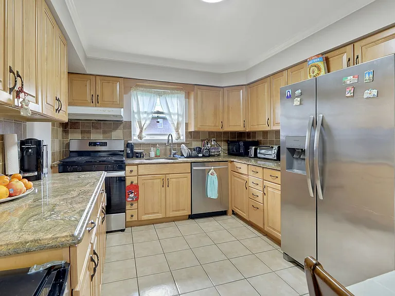 2 Carlen Ct #1 — Photo 8