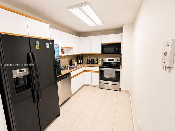 3rd image of 3375 N Country Club Dr APT 407