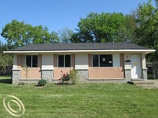 1st image of 28460 Oakdale Ct