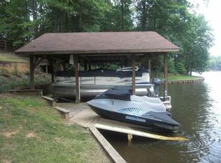 409 Sagamore Dr, Louisburg, NC 27549