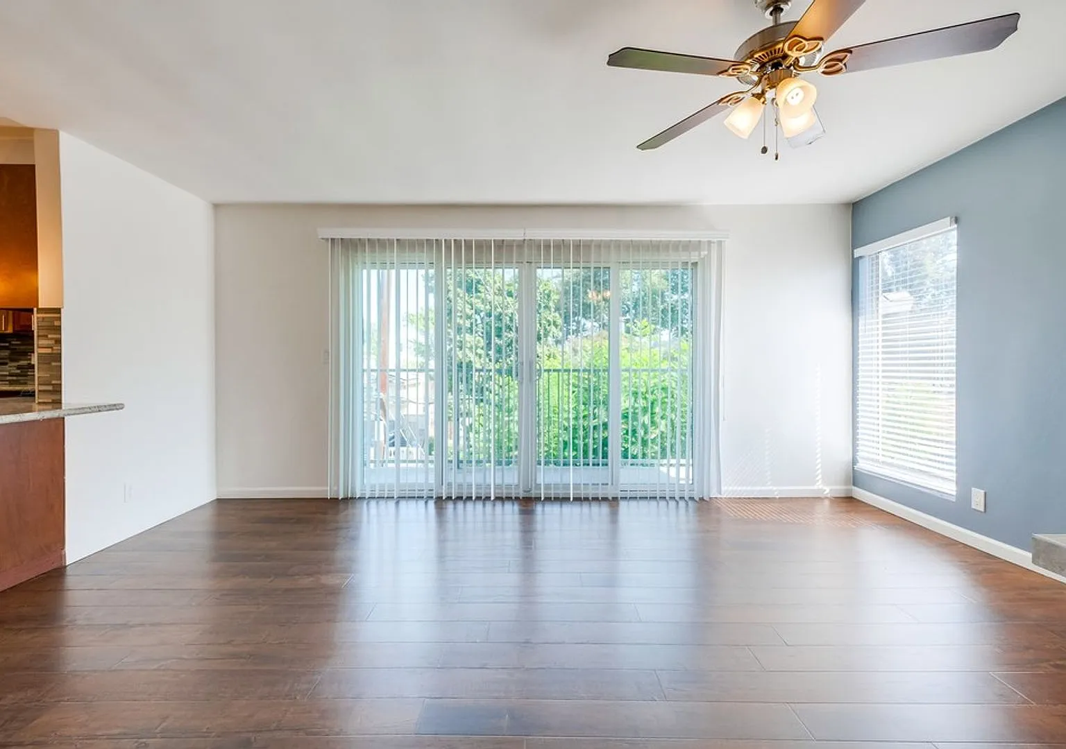501 Marlborough Ave — Photo 3