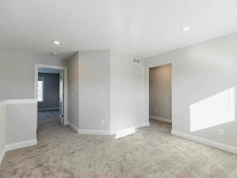 1703 Southpoint Ln — Photo 30