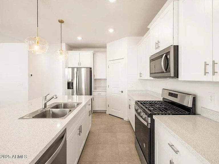 41740 W Sonoran Trl — Photo 27