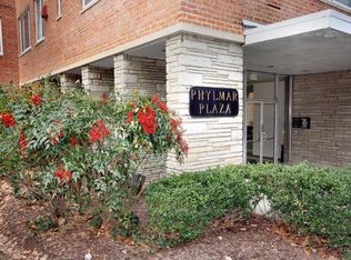 4100 W St NW APT 310, Washington, DC 20007