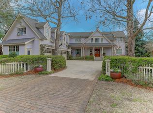 1060 Meader Ln, Mount Pleasant, SC 29464