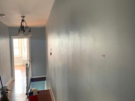 4th image of 2359 E Allegheny Ave #2