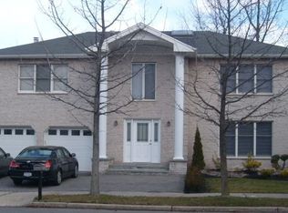 26 Burton Ave, Staten Island, NY 10309