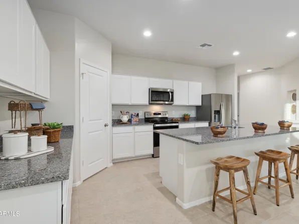 36082 W SAN ALVAREZ Avenue, Maricopa, AZ 85138