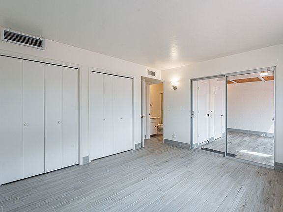 5th image of 415 N Calle De Lumbre