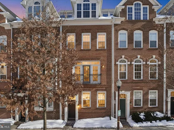 829 N Wakefield St, Arlington, VA 22203