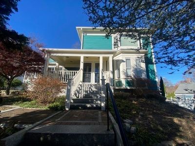 112 Village St, Medway, MA, 02053