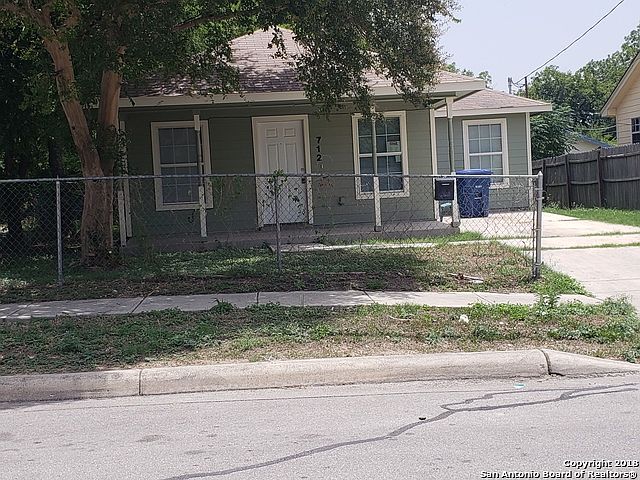 1st image of 712 S Olive St