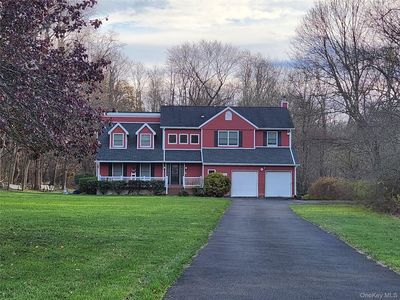 3 Moore Drive, Yorktown Hts, NY, 10598