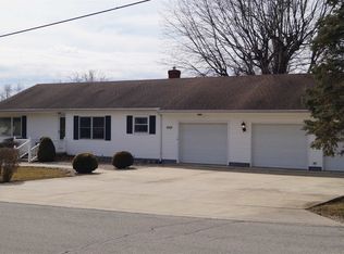 320 N Foster Ave, Albany, IN 47320