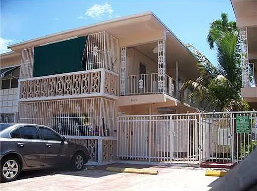 549 Meridian Ave #10 — Photo 2