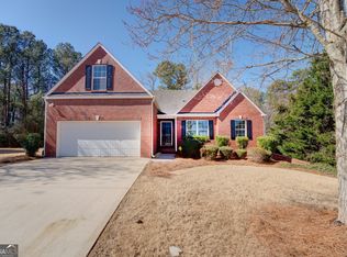 13 Windcrest Ter, Covington, GA 30016