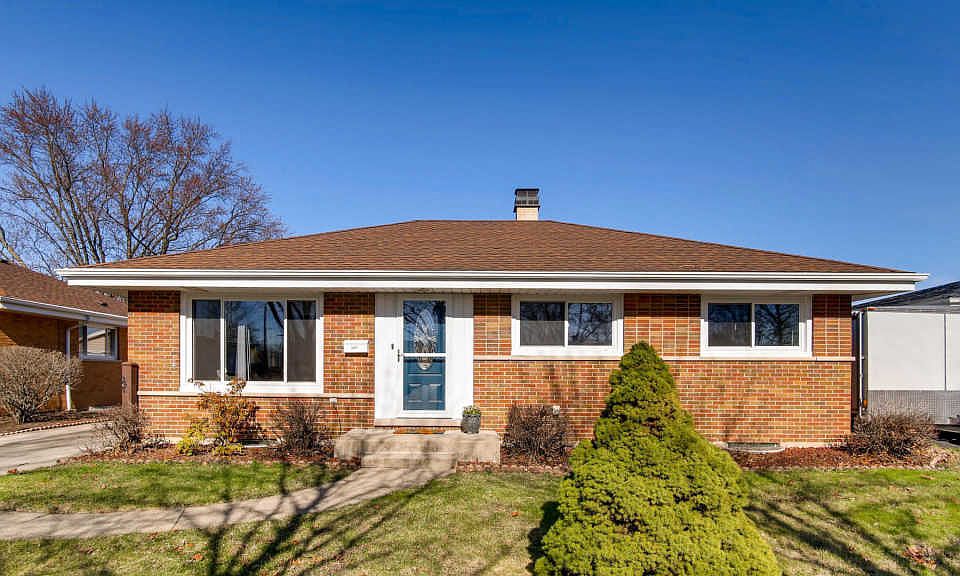 1st image of 2417 E Martindale Dr