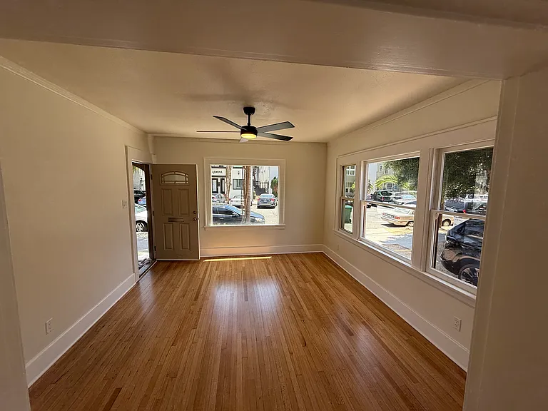 959 E 2nd St #959 — Photo 6