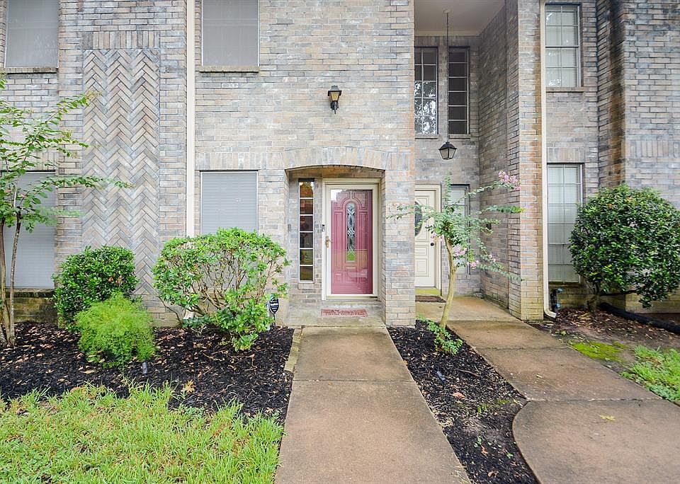 1st image of 17172 Beaver Springs Dr