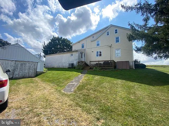 887 Centerville Rd — Photo 33