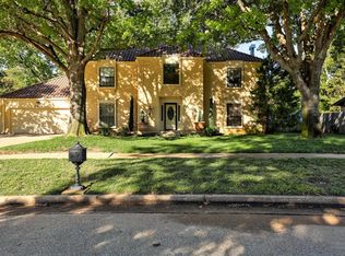 2413 S Wentworth Ct, Oklahoma City, OK 73170